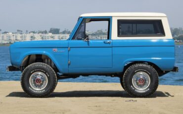 Ford-Bronco-1976-21