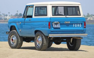 Ford-Bronco-1976-24