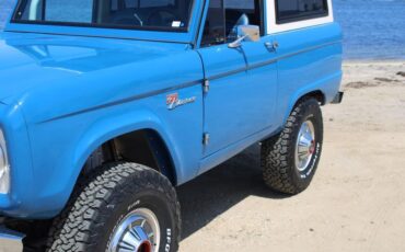 Ford-Bronco-1976-31