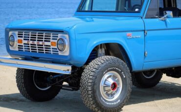 Ford-Bronco-1976-36