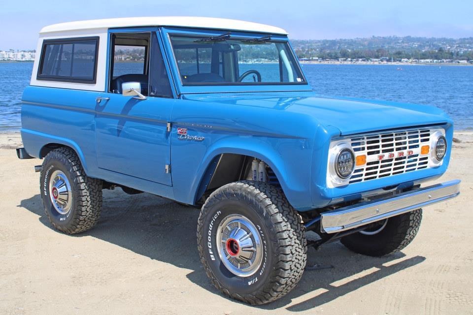 Ford-Bronco-1976-6