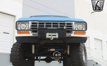 Ford-Bronco-1978-9
