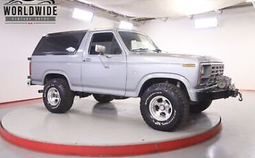 Ford-Bronco-1985-1