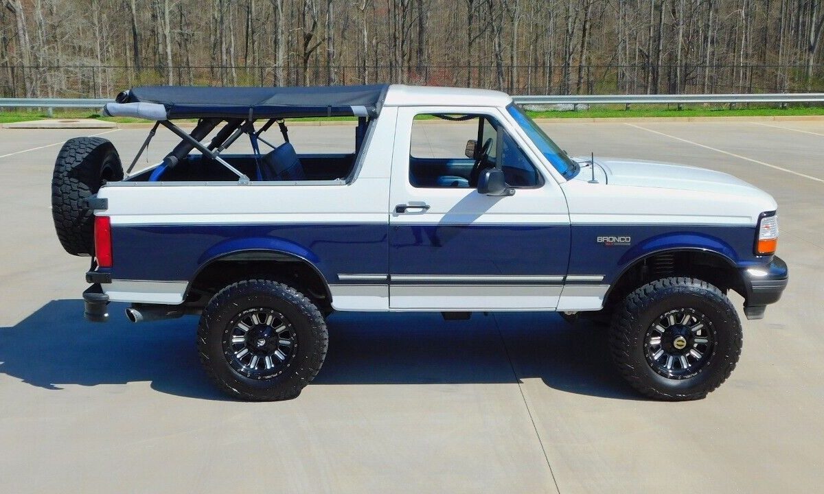 Ford-Bronco-1994-9