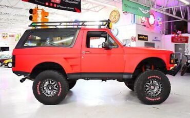 Ford-Bronco-Coupe-1994-2