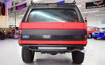 Ford-Bronco-Coupe-1994-8