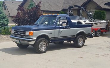 Ford-Bronco-SUV-1990-9