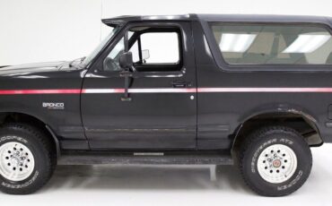 Ford-Bronco-SUV-1992-1