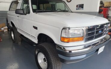 Ford-Bronco-SUV-1992-24