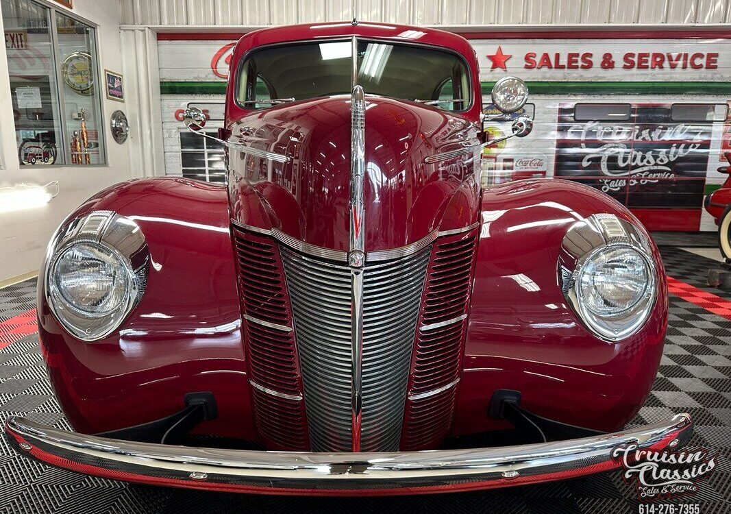 Ford-Deluxe-1940-5