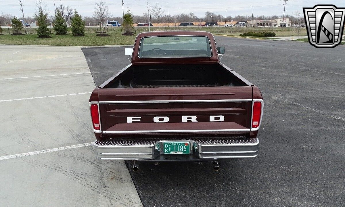 Ford-F-100-1978-9