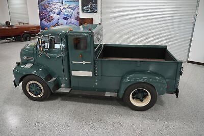 Ford-F6-1952-2