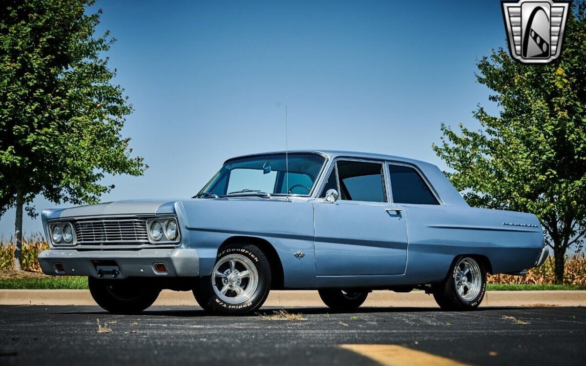 Ford-Fairlane-1965-2