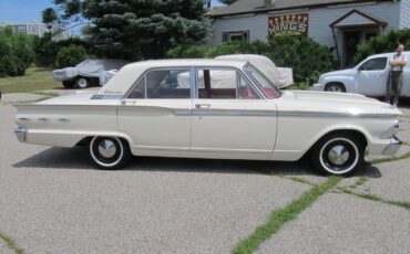 Ford-Fairlane-Berline-1962-10