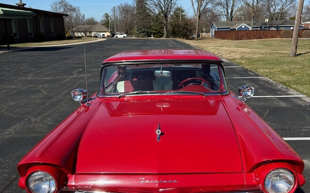 Ford-Fairlane-Cabriolet-1957-2