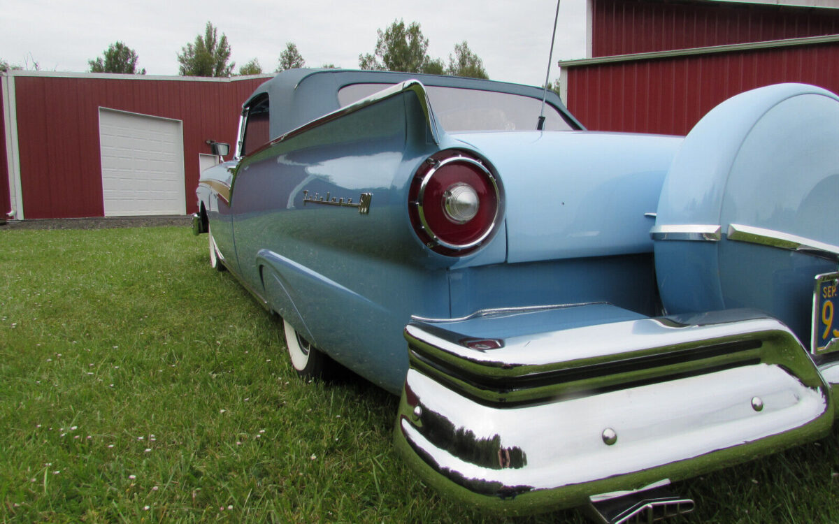 Ford-Fairlane-Cabriolet-1957-4