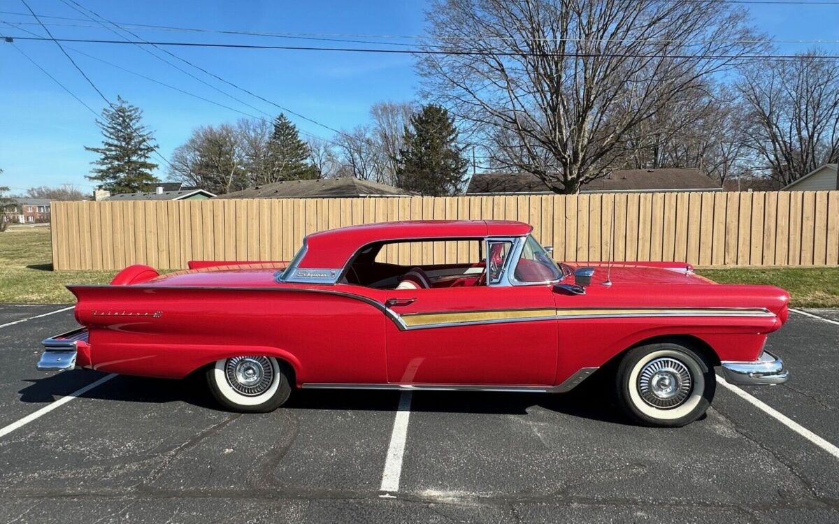 Ford-Fairlane-Cabriolet-1957-5