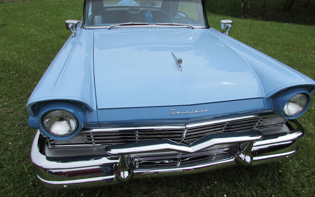 Ford-Fairlane-Cabriolet-1957-9