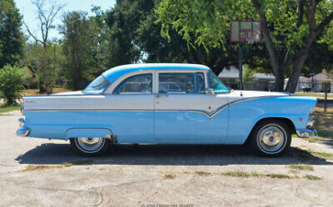 Ford-Fairlane-Coupe-1955-8