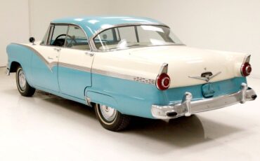 Ford-Fairlane-Fordor-Berline-1956-2