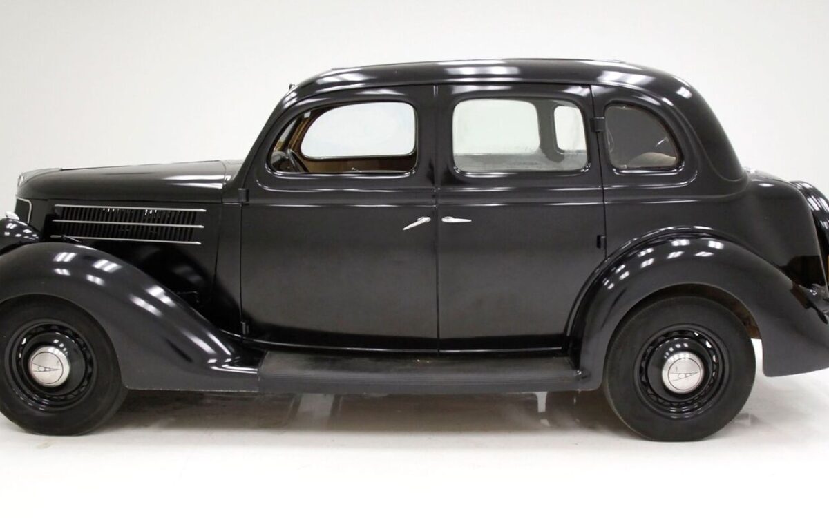 Ford-Fordor-Standard-Berline-1936-1
