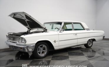 Ford-Galaxie-Berline-1963-27