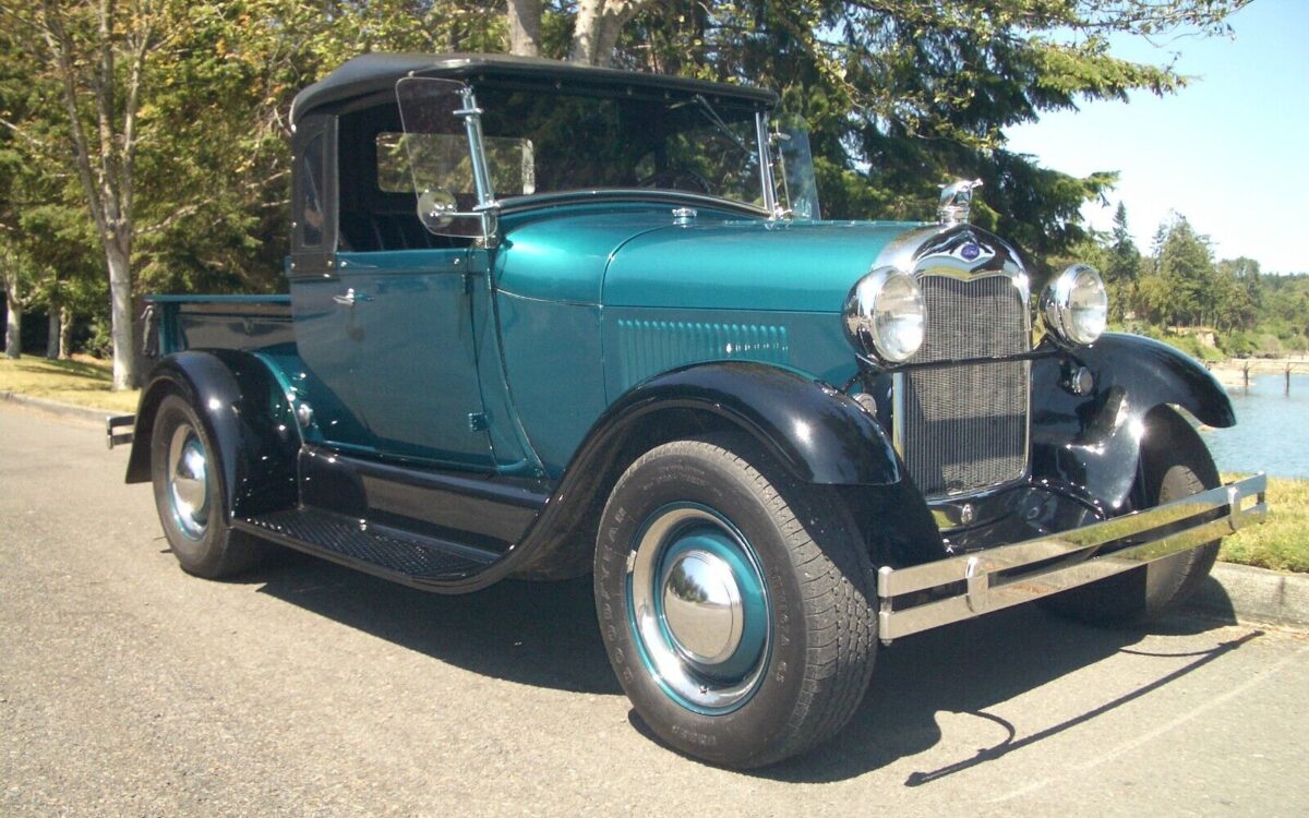 Ford-Model-A-Cabriolet-1930-11