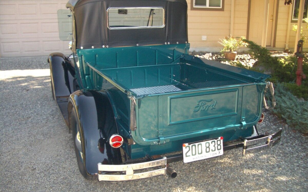 Ford-Model-A-Cabriolet-1930-20
