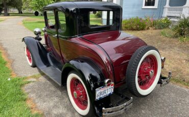 Ford-Model-A-Coupe-1931-3