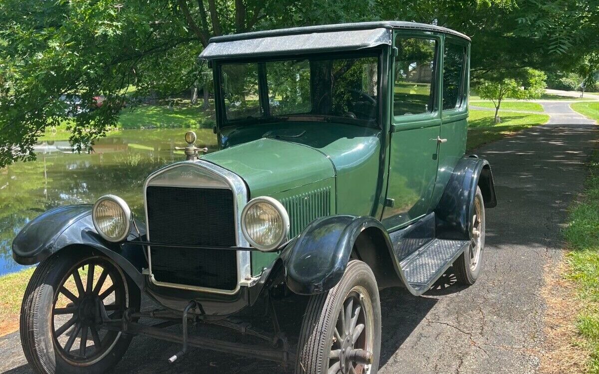 Ford-Model-T-1926