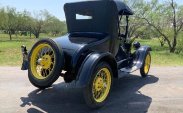 Ford-Model-T-Cabriolet-1926-5