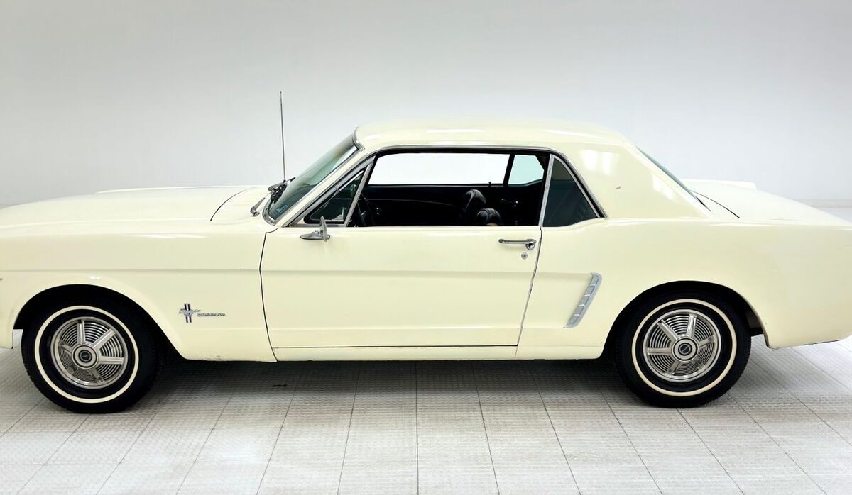 Ford-Mustang-1964-1