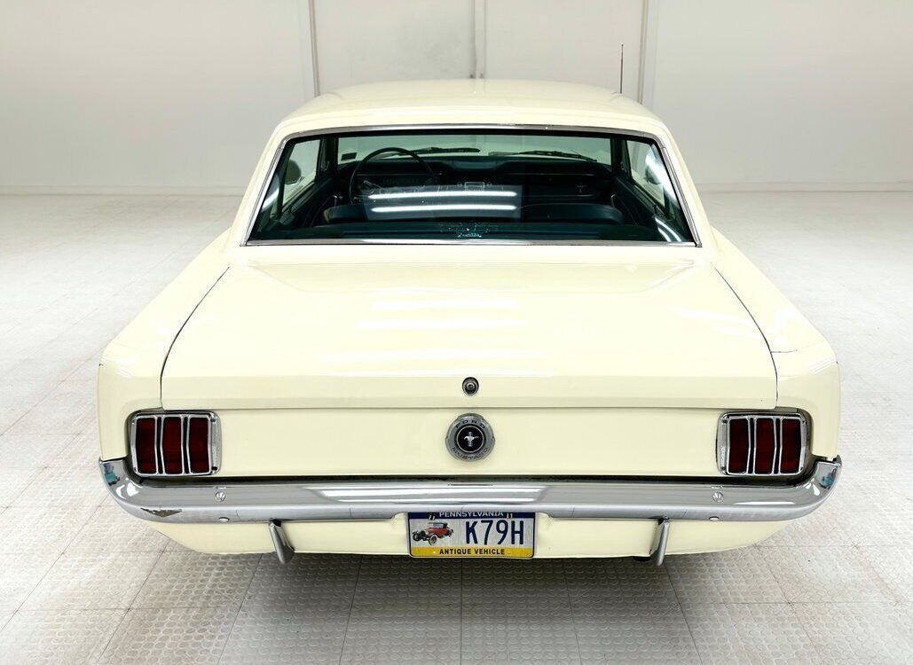 Ford-Mustang-1964-3