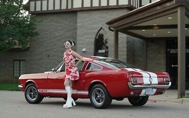 Ford-Mustang-1966-1