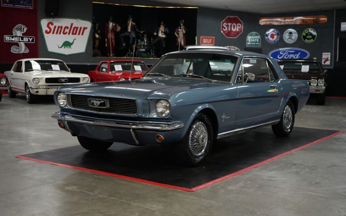 Ford-Mustang-1966-10