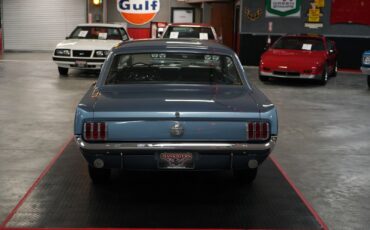 Ford-Mustang-1966-5