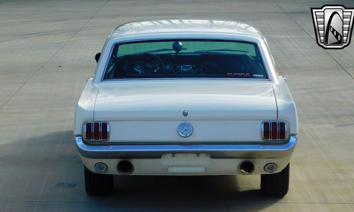 Ford-Mustang-1966-6
