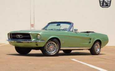 Ford-Mustang-1967-2