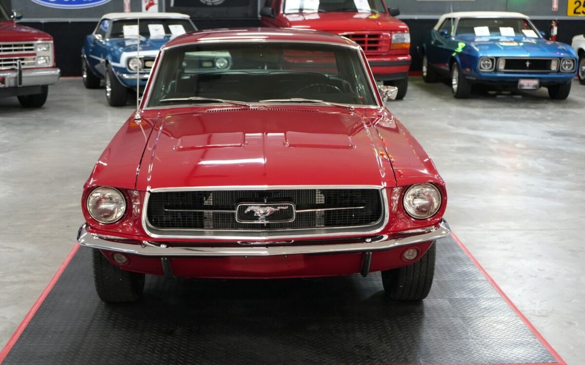 Ford-Mustang-1967-8