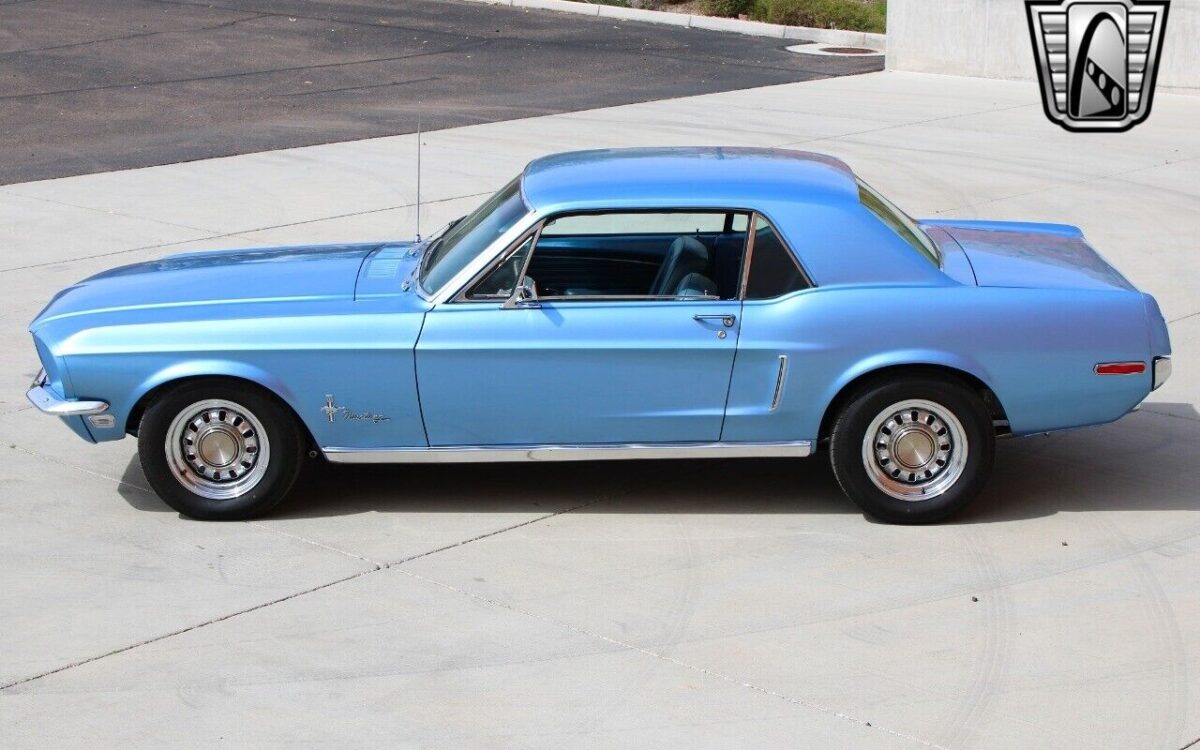 Ford-Mustang-1968-9