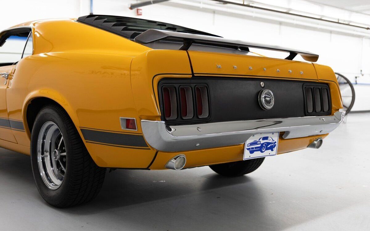 Ford-Mustang-1970-37