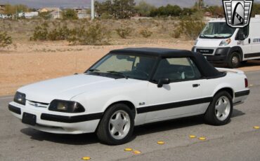 Ford-Mustang-1991-5