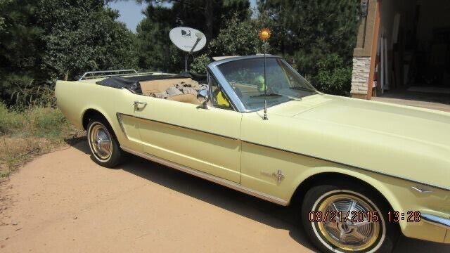 Ford-Mustang-Cabriolet-1965-1