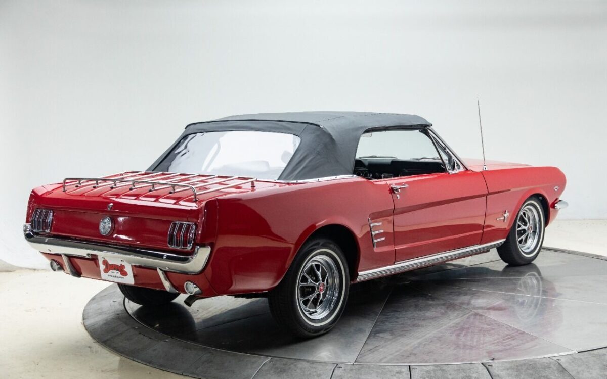 Ford-Mustang-Cabriolet-1966-11