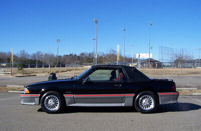 Ford-Mustang-Cabriolet-1989-6