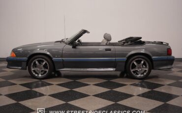 Ford-Mustang-Cabriolet-1989-9