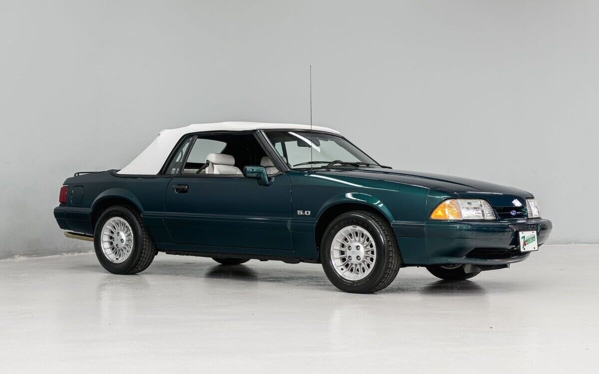 Ford-Mustang-Cabriolet-1990-8