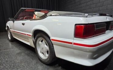 Ford-Mustang-Cabriolet-1992-2