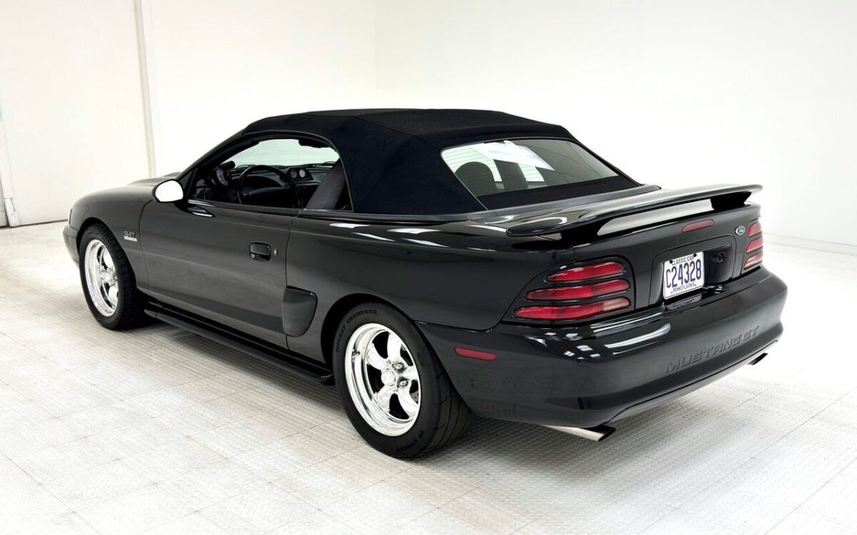 Ford-Mustang-Cabriolet-1994-4