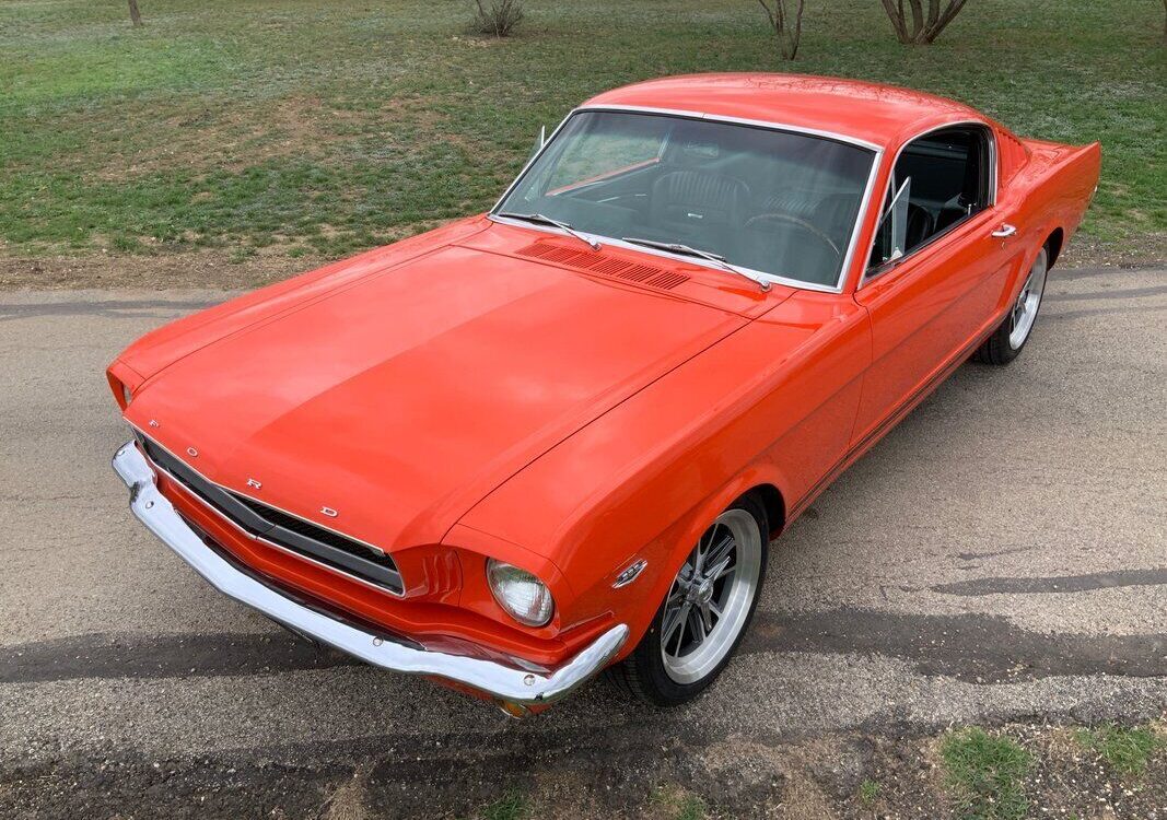 Ford-Mustang-Coupe-1965-11